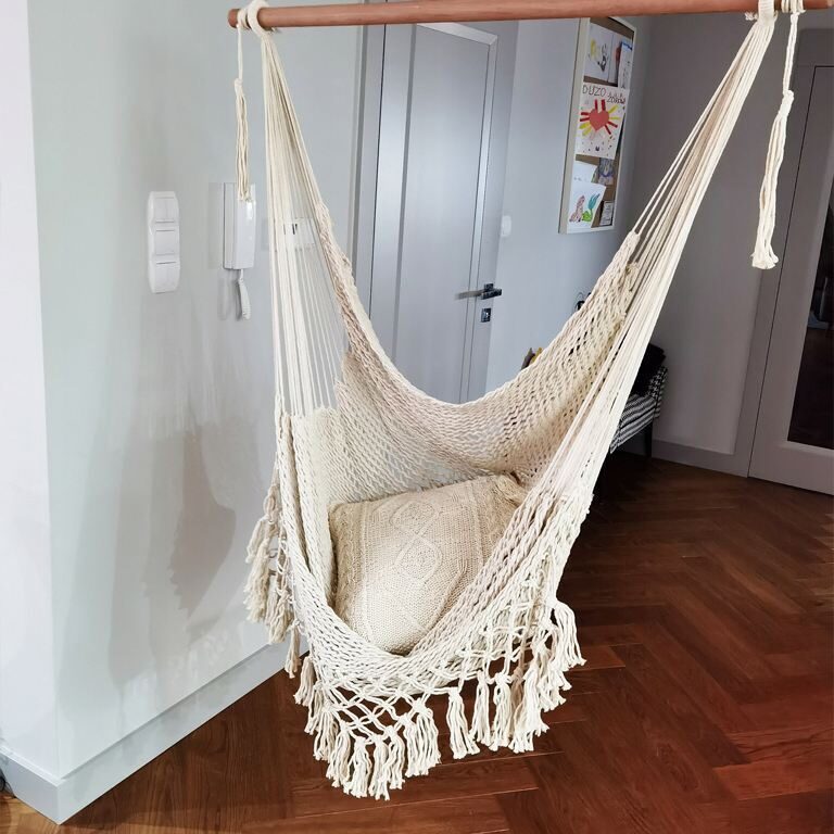 Šūpuļkrēsls (šūpuļtīkls), piekarināms