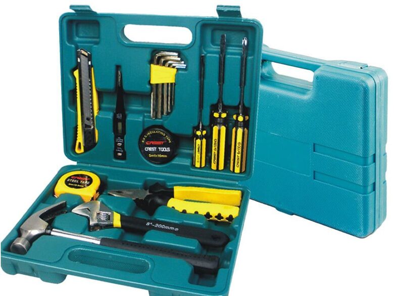 Instrumentu komplekts 16gab (āmurs, atslēgas, skrūvgrieži)