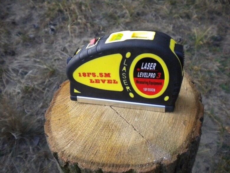 Lāzera līmeņrādis 360g, ar grozāmu uzgali un mērlentu 5,5m