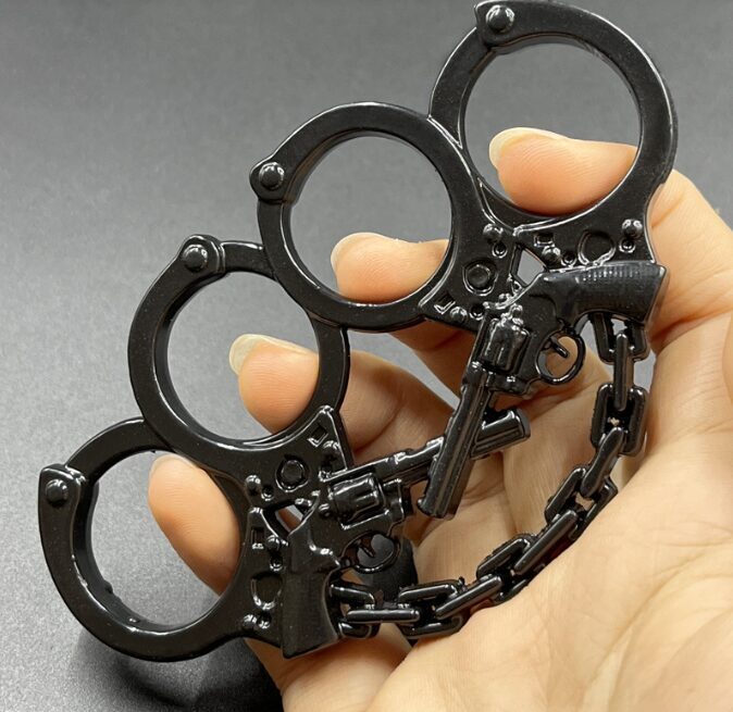 Stilīga Sargkastete, melnā krāsā