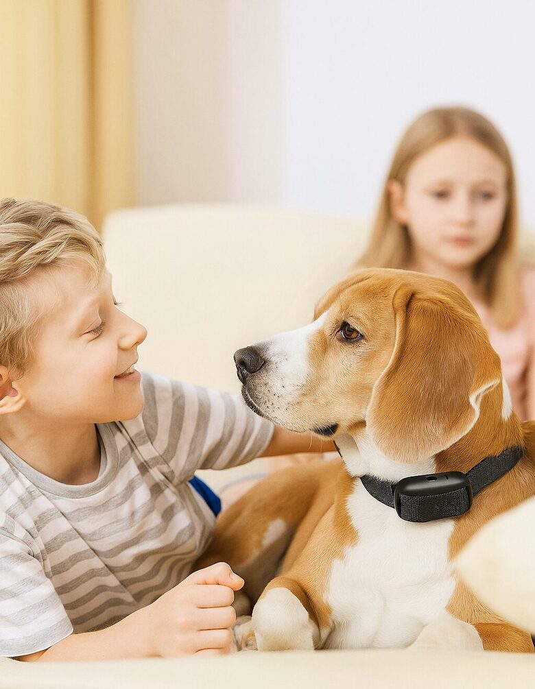 Pretriešanas kakla siksna suņiem ar regulatoru