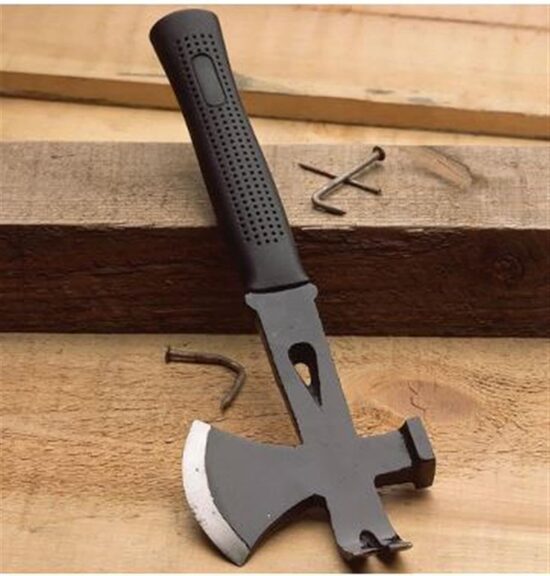 Vot tas ir Cirvis ar āmuru un naglu izvilkšanas galu