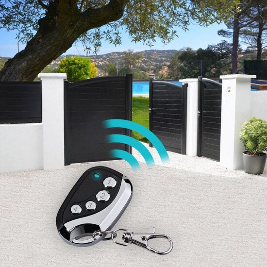 Universāla vārtu pults, 4 kanālu