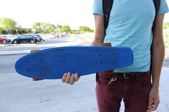 Penny Board Mini 42 X 12.4 X 8.5 CM skrituļdēlis, dažādas krāsas