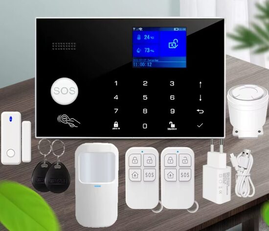 Signalizācija mājai ar Wifi un 4G, zvana trauksmes gadijumā uz telefonu