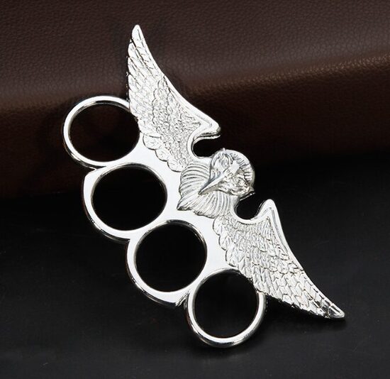 Kastete Katana, Sudraba krāsā