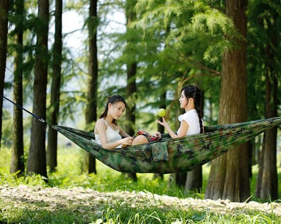 Telts ar pret odu tīklu, karināms kokā (260cm x 140cm, 150kg)