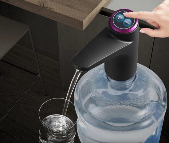 Ūdens sūknis Venden pudelēm, melns